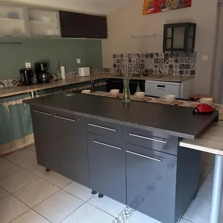 Gîte cocooning au cœur de la nature Cabariot Extérieur photo